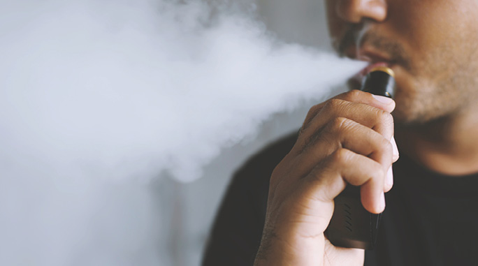 Measuring particle emissions from cigarettes and e-cigarettes